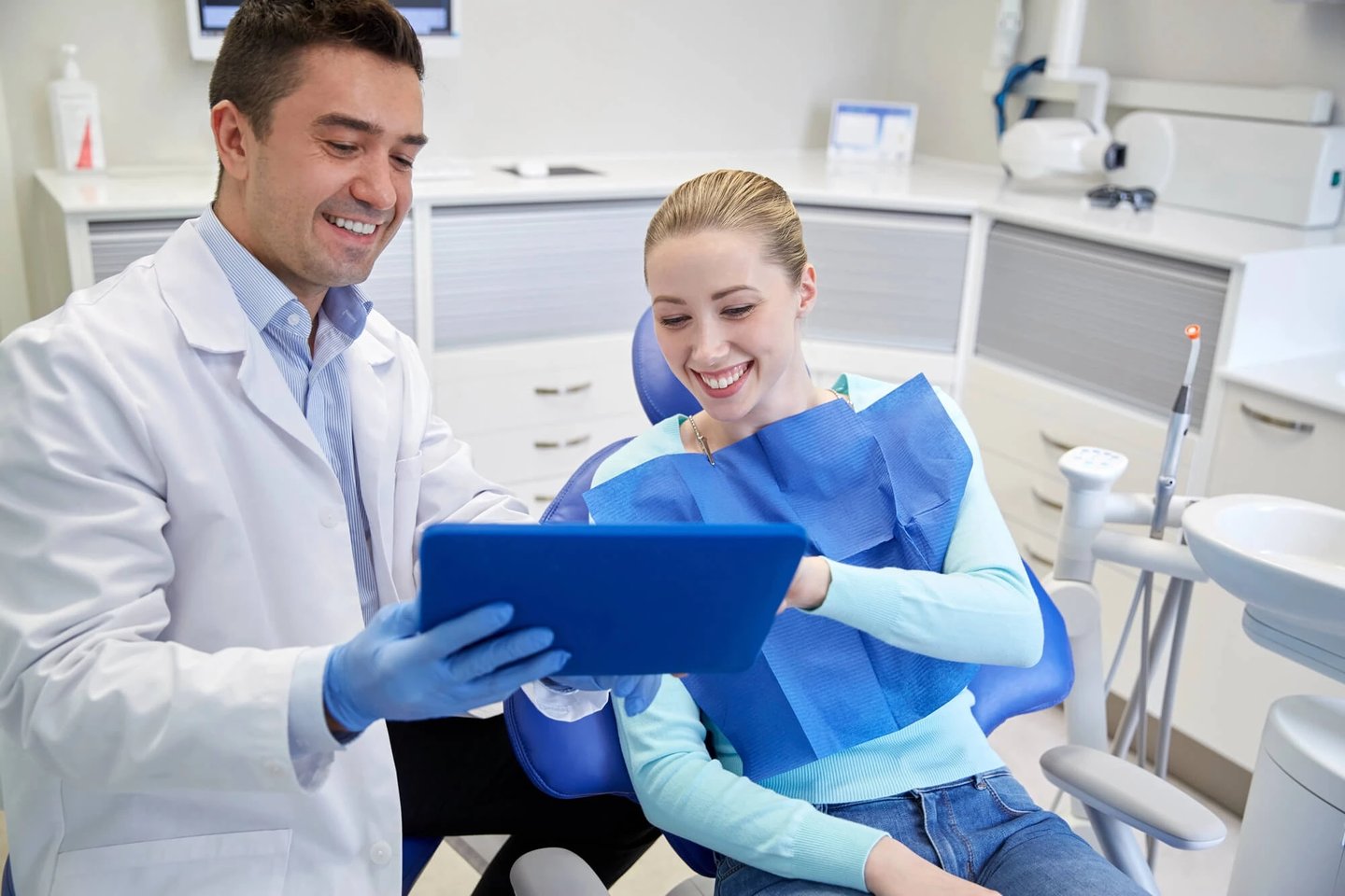 Questions to Ask Before Getting Porcelain Veneers in Orlando FL